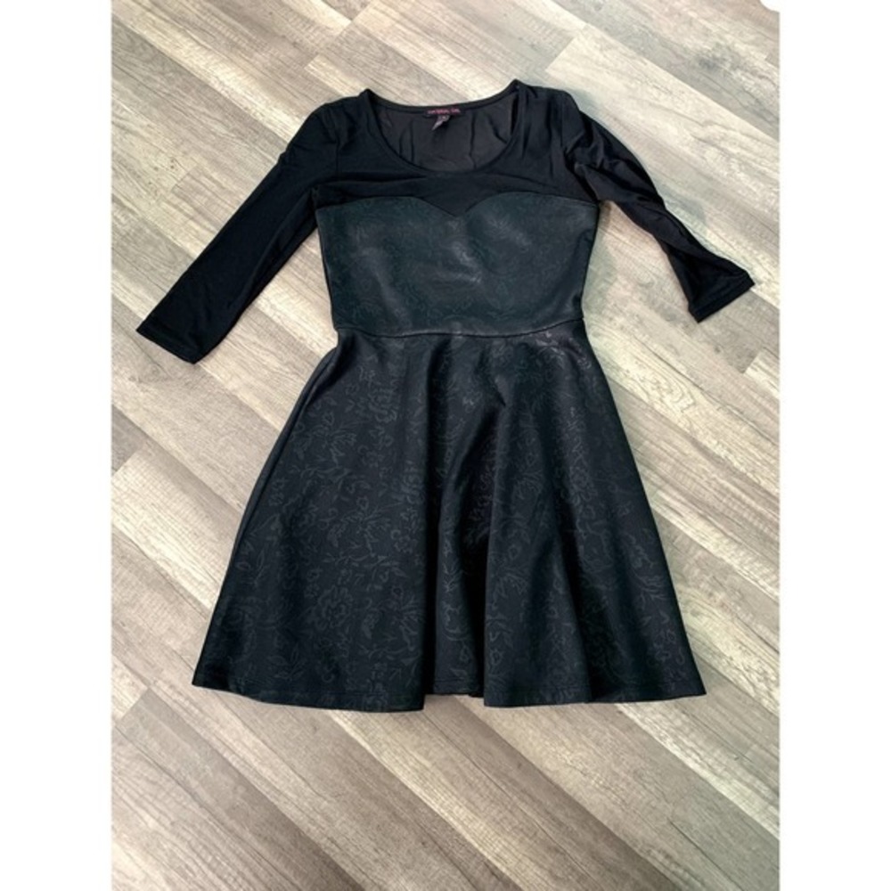 Material Girl Floral Gray Black Long Sleeve Skater Mini Dress Size Small